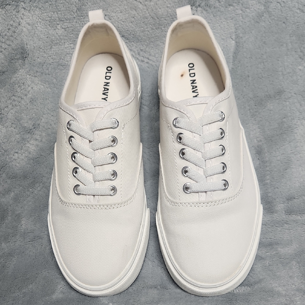 Old Navy Sneakers